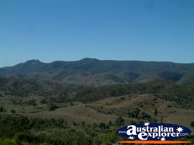 Landscape of Mt Perry Nomanby Range Lookout . . . CLICK TO VIEW ALL MT PERRY POSTCARDS