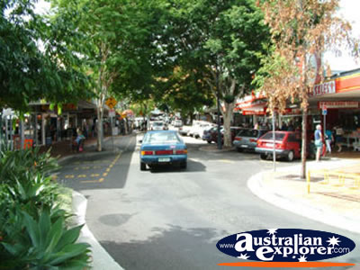 Gympie Town Centre . . . CLICK TO VIEW ALL GYMPIE POSTCARDS