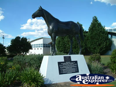 Oakey Statue of Bernborough Race Horse . . . CLICK TO VIEW ALL OAKEY POSTCARDS