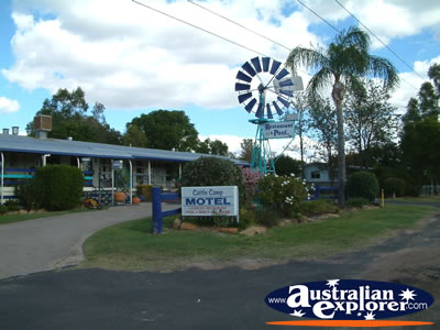 Taroom Cattle Camp Motel Entrance . . . CLICK TO VIEW ALL TAROOM POSTCARDS