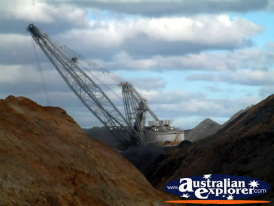 Norwich Park Mine Dragline . . . VIEW ALL DYSART PHOTOGRAPHS