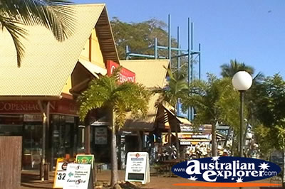 Airlie Beach Shops . . . CLICK TO VIEW ALL AIRLIE BEACH POSTCARDS