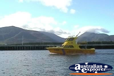 Cairns Harbour Boat . . . CLICK TO VIEW ALL CAIRNS (HARBOUR) POSTCARDS
