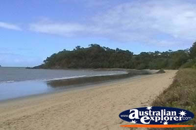 Clifton Beach . . . CLICK TO VIEW ALL CAIRNS (NORTHERN BEACHES) POSTCARDS