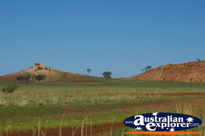 landscape to Muttaburra . . . CLICK TO VIEW ALL LONGREACH POSTCARDS