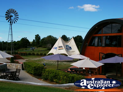 Maleny Winery . . . CLICK TO VIEW ALL MALENY POSTCARDS