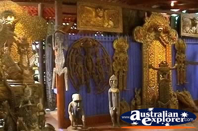 Marineland Melanesia Display . . . VIEW ALL MARINELAND MELANESIA PHOTOGRAPHS