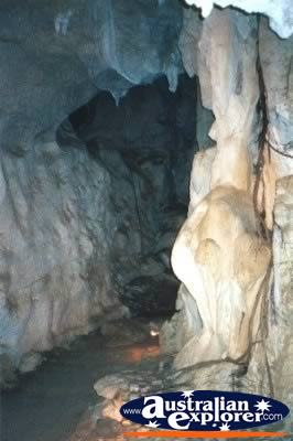 Queensland's Olsens Capricorn Caves . . . CLICK TO VIEW ALL OLSENS CAPRICORN CAVES POSTCARDS