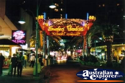 Surfers Paradise Clubs . . . CLICK TO VIEW ALL SURFERS PARADISE POSTCARDS