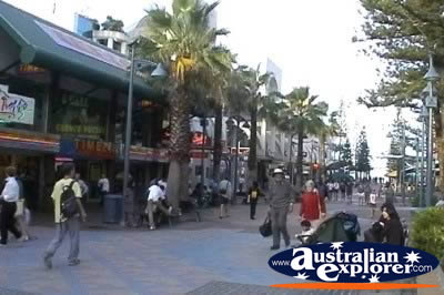 Surfers Paradise Shopping Centre . . . CLICK TO VIEW ALL SURFERS PARADISE POSTCARDS