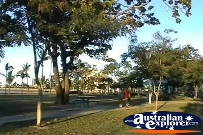 Townsville The Strand Park . . . CLICK TO VIEW ALL TOWNSVILLE (THE STRAND) POSTCARDS