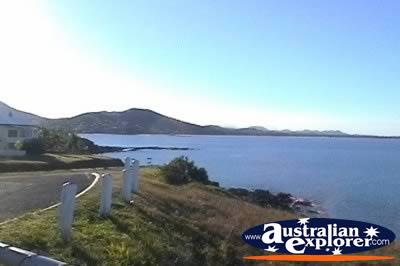 Yeppoon Wreck Lookout . . . CLICK TO VIEW ALL YEPPOON POSTCARDS