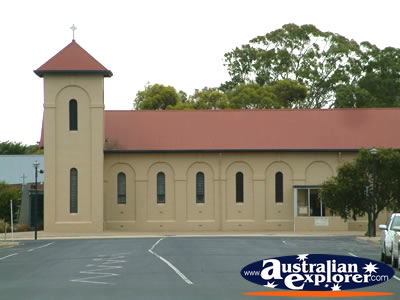 Old Building in Penola . . . CLICK TO VIEW ALL PENOLA POSTCARDS