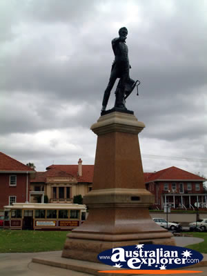 Adelaide Memorial Statue . . . CLICK TO VIEW ALL ADELAIDE POSTCARDS