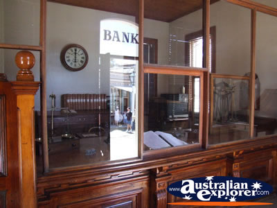 Ballarat Sovereign Hill Bank . . . CLICK TO VIEW ALL BALLARAT POSTCARDS