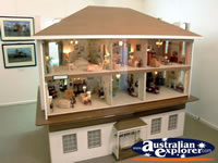 Benalla Visitors Centre Museum House Replicate . . . CLICK TO ENLARGE