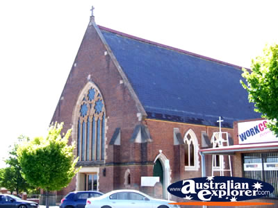 Stawell Church . . . CLICK TO VIEW ALL STAWELL POSTCARDS