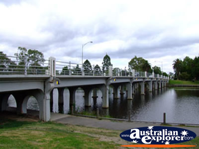 Benalla River . . . VIEW ALL BENALLA PHOTOGRAPHS