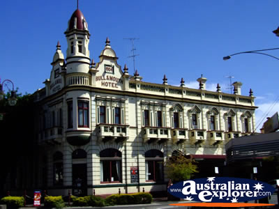 Maryborough Bull & Mouth Hotel . . . VIEW ALL MARYBOROUGH PHOTOGRAPHS