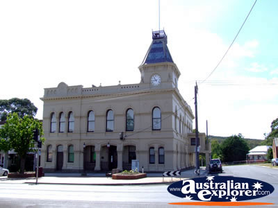 Creswick Old Building . . . CLICK TO VIEW ALL CRESWICK POSTCARDS
