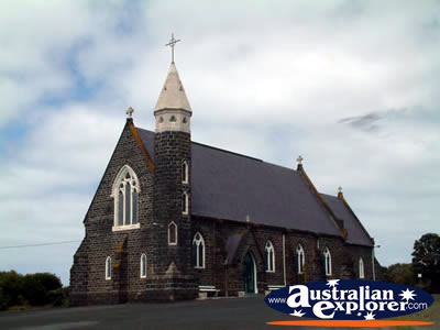 Port Fairy Church . . . CLICK TO VIEW ALL PORT FAIRY POSTCARDS