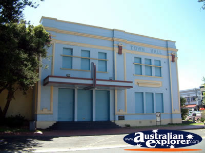 Warnambool Town Hall . . . VIEW ALL WARNAMBOOL PHOTOGRAPHS