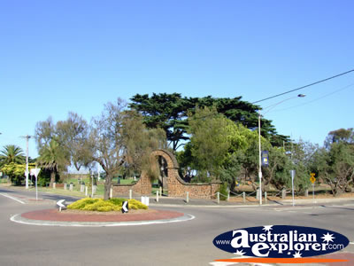Mornington Street . . . VIEW ALL MORNINGTON PHOTOGRAPHS