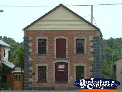 Port Fairy B & B . . . VIEW ALL PORT FAIRY PHOTOGRAPHS