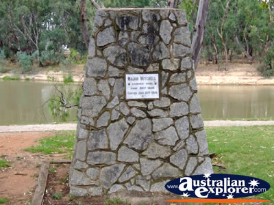 Swan Hill Major Mitchell Plaque . . . CLICK TO VIEW ALL SWAN HILL POSTCARDS