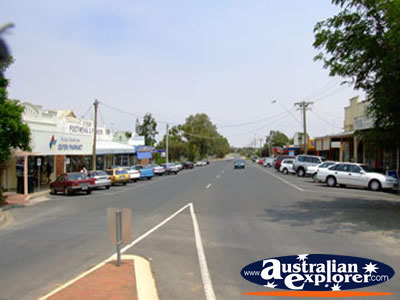 View Down Ouyen Street . . . VIEW ALL OUYEN PHOTOGRAPHS