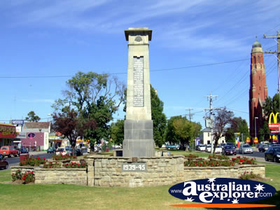 Bairnsdale Memorial . . . CLICK TO VIEW ALL BAIRNSDALE POSTCARDS