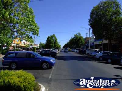 Yarrawonga Street . . . VIEW ALL YARRAWONGA PHOTOGRAPHS
