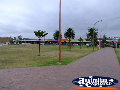 Lakes Entrance Parkland . . . VIEW ALL LAKES ENTRANCE PHOTOGRAPHS