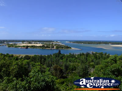 Lakes Entrance View . . . CLICK TO VIEW ALL LAKES ENTRANCE POSTCARDS