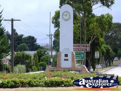 Orbost Clock . . . VIEW ALL ORBOST PHOTOGRAPHS