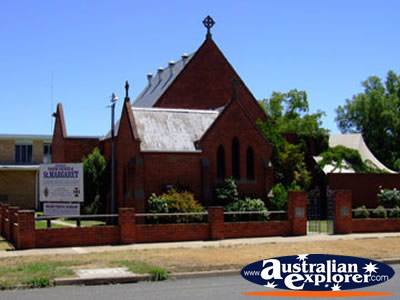 Cobram Church . . . VIEW ALL COBRAM PHOTOGRAPHS