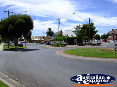Cobram Street . . . VIEW ALL COBRAM PHOTOGRAPHS
