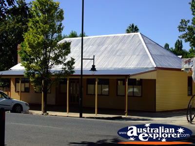 Yackandandah Building and Street . . . VIEW ALL YACKANDANDAH PHOTOGRAPHS