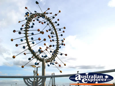 Sculpture in Docklands Park . . . VIEW ALL MELBOURNE (DOCKLANDS) PHOTOGRAPHS