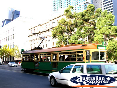 Melbourne City Tram . . . CLICK TO VIEW ALL MELBOURNE (CITY CIRCLE TRAM) POSTCARDS