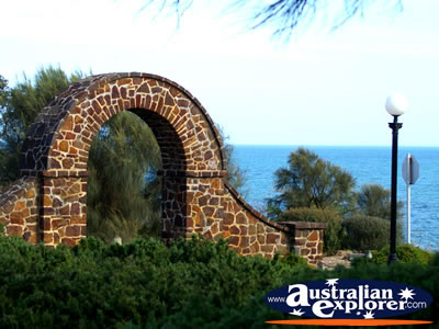 Park in Mornington . . . VIEW ALL MORNINGTON PHOTOGRAPHS