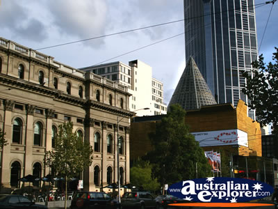Melbourne State Library . . . CLICK TO VIEW ALL MELBOURNE (BUILDINGS) POSTCARDS