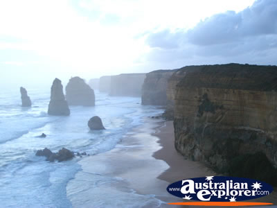 The Apostles Coastlines . . . VIEW ALL GREAT OCEAN ROAD (TWELVE APOSTLES) PHOTOGRAPHS
