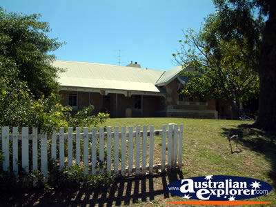 Dongara . . . CLICK TO VIEW ALL DONGARA POSTCARDS