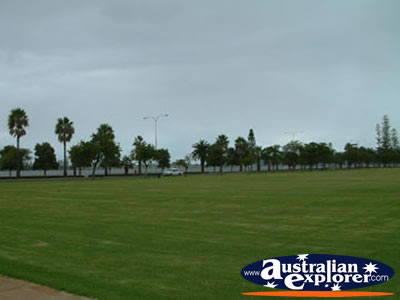 Park in Perth . . . CLICK TO VIEW ALL PERTH POSTCARDS
