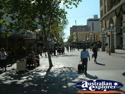 Perth's Streets . . . CLICK TO VIEW ALL PERTH (SHOPPING) POSTCARDS