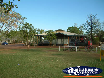 Visitors Centre at Halls Creek . . . VIEW ALL HALLS CREEK PHOTOGRAPHS