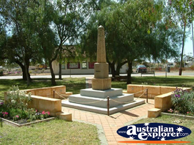 Dalwallinu War Memorial . . . VIEW ALL DALWALLINU PHOTOGRAPHS