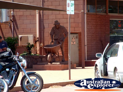 Port Hedland Statue . . . CLICK TO VIEW ALL PORT HEADLAND POSTCARDS