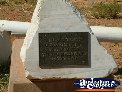 Onslow Memorial Plaque . . . VIEW ALL ONSLOW PHOTOGRAPHS